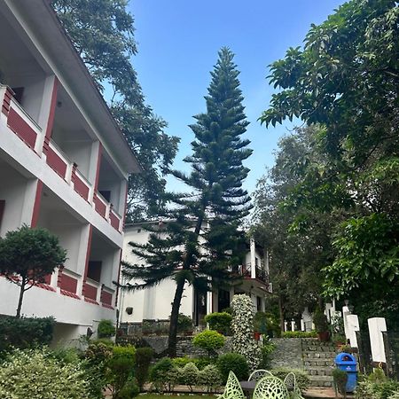 Hotel Maya Regency Bhīm Tāl 외부 사진
