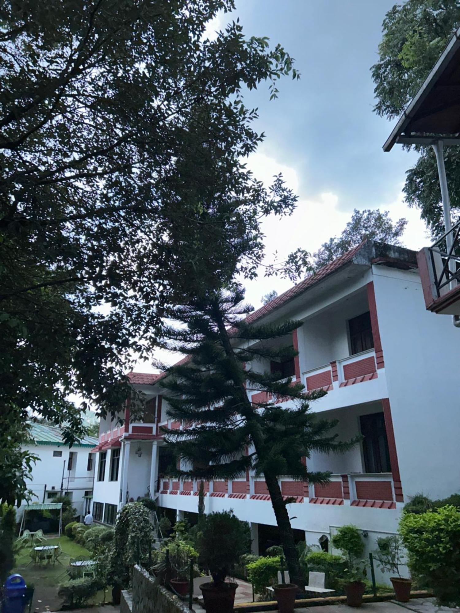 Hotel Maya Regency Bhīm Tāl 외부 사진